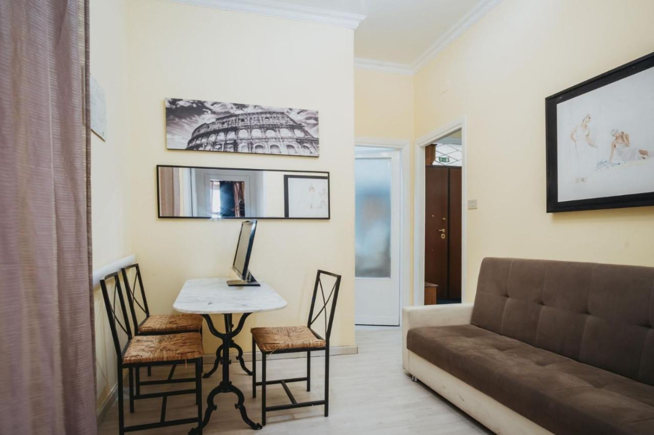 Rhome Trevi 2 Holiday home Rome